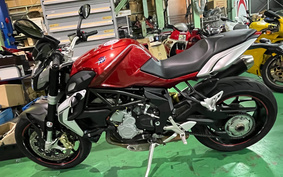 MV AGUSTA タブルターレ800 2018