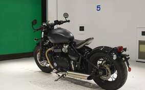 TRIUMPH BONNEVILLE BOBBER 2021