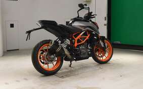 KTM 390 DUKE 2022 JPJ40