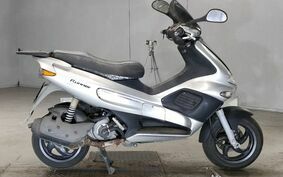 PIAGGIO RUNNER VXR200 ZAPM2400