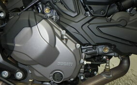 DUCATI MONSTER 937 + 2022 4M00A