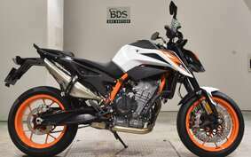 KTM 890 DUKE R 2023 TU940