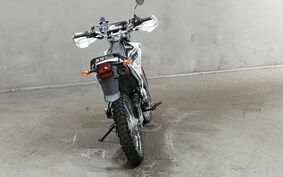 YAMAHA XTZ125E 不明