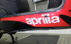 APRILIA SR125 MOTARD