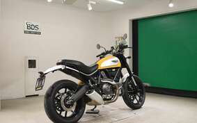 DUCATI SCRAMBLER ICON 2015