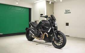 DUCATI DIAVEL 2014 G102J