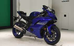 YAMAHA YZF-R6 2021