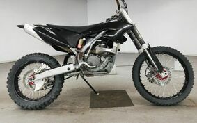 SUZUKI RM-Z250 KX250