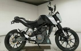 KTM 125 DUKE JGA4K