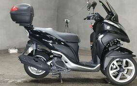 YAMAHA TRICITY 125 SE82J