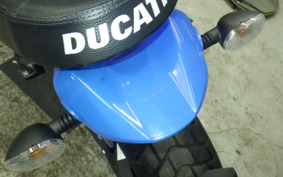 DUCATI SCRAMBLER ICON 2015