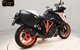 KTM 1290 SUPER DUKE GT 2019