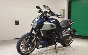 DUCATI DIAVEL 2013 G102J