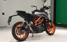 KTM 390 DUKE 2022