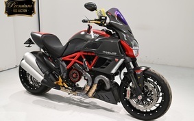 DUCATI DIAVEL Carbon 2013