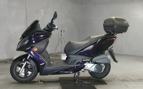 KYMCO G-Dink250 不明