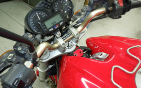 DUCATI MONSTER 400 IE 2005