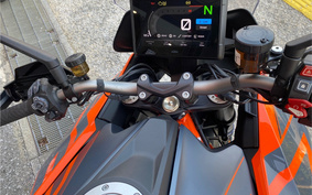 KTM 1290 SUPER DUKE GT 2023 V6940