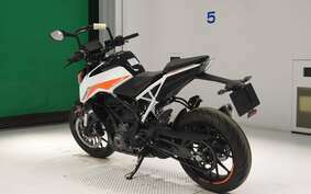 KTM 390 DUKE 2023