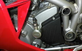 DUCATI 749 S 2004