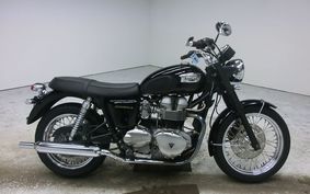 TRIUMPH BONNEVILLE 2005 J900TM