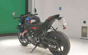 BMW M1000R 2023 0E81