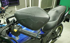 SUZUKI GIXXER 150 NG4BG