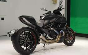 DUCATI DIAVEL 2018