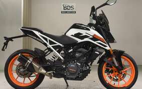 KTM 125 DUKE JPA40