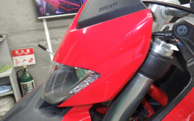 DUCATI HYPERMOTARD 820 2015