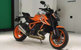 KTM 1290 SUPER DUKE R EVO