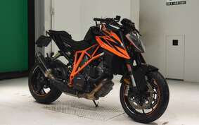 KTM 1290 SUPER DUKE R 2021