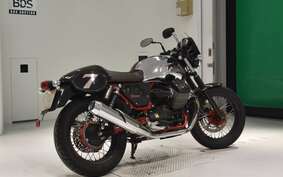 MOTO GUZZI V7 RACER 2 2015