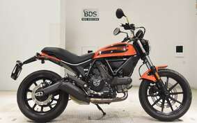 DUCATI SCRAMBLER SIXTY2 2018 KA00A