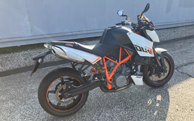 KTM 990 SUPER DUKE 2012 VD940