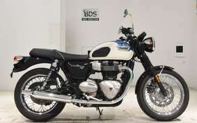 TRIUMPH BONNEVILLE T100 2019 AD70GD