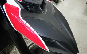 DUCATI HYPERMOTARD 820 SP 2013