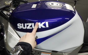 SUZUKI GSX-R1000 2001