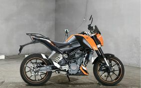 KTM 200 DUKE JUC4D