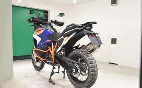 KTM 1290 SUPER ADVENTURE R 2023