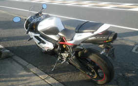 TRIUMPH DAYTONA 675 R 2011 MD1166