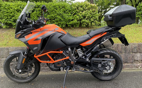 KTM 1290 SUPER ADVENTURE S 2021 V7940