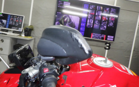 DUCATI STREETFIGHTER V4 S 2023