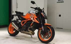 KTM 1290 SUPER DUKE R 2022