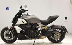 DUCATI DIAVEL 1260 2022 GE00A