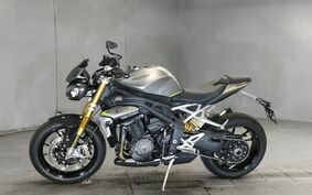 TRIUMPH SPEED TRIPLE 1200 RS 2021 S3P01