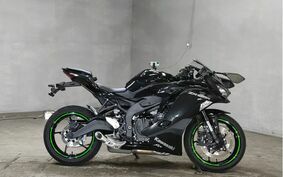 KAWASAKI ZX-25R ZX250E