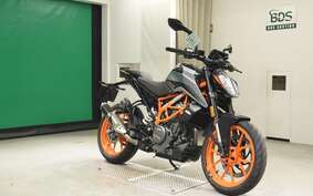 KTM 390 DUKE 2023 JPJ40