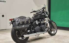 TRIUMPH SPEEDMASTER 2010