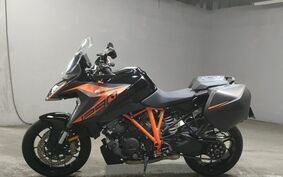 KTM 1290 SUPER DUKE GT 2020 V6940